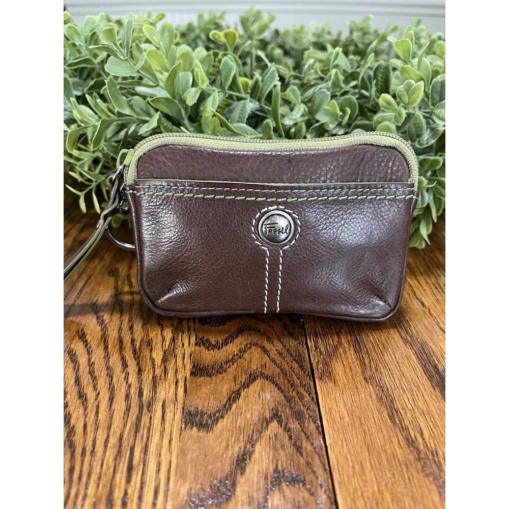 Vintage Fossil Brown Leather Zip Coin ID Mini Pouch Purse Wallet